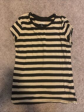 Classic Striped Short Sleeve Tee in Black and Tan - Small